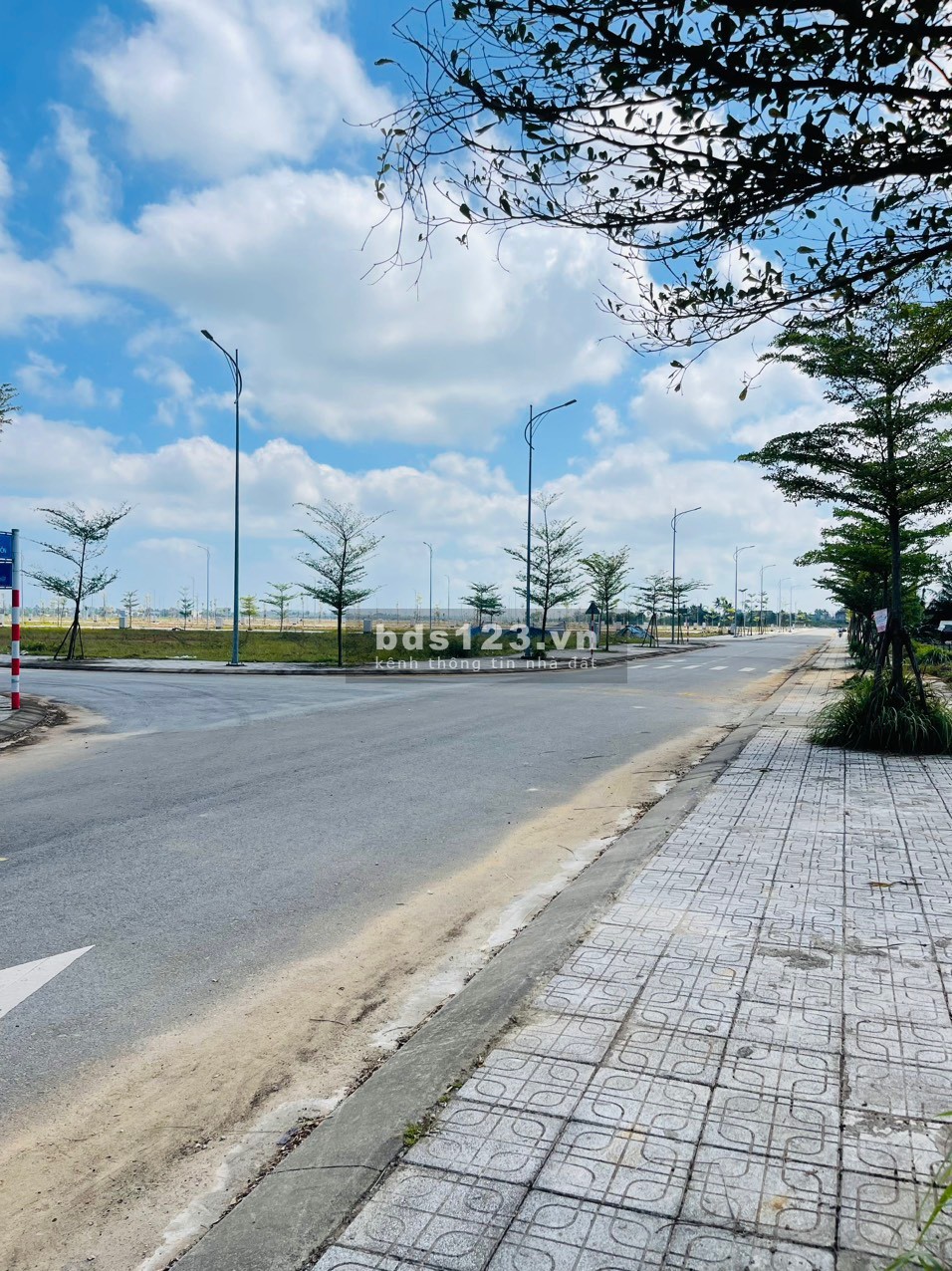 Bán lỗ 200 triệu lô đất Vịnh An Hòa - trục thông biển