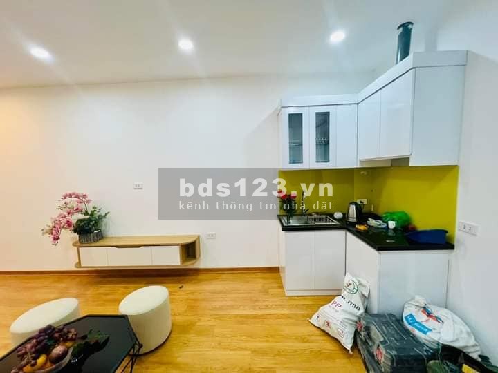 Bán căn hộ Phố Vũ Trọng Phụng, Thanh Xuân 60m, giá 1.96 tỷ.