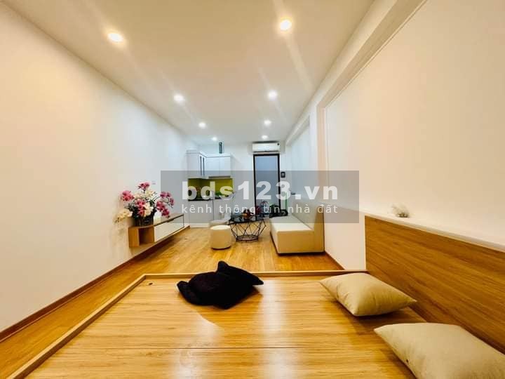 Bán căn hộ Phố Vũ Trọng Phụng, Thanh Xuân 60m, giá 1.96 tỷ.