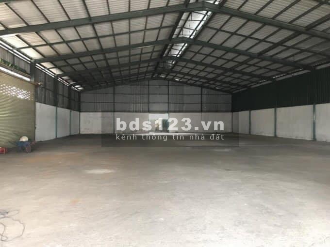 Cho thuê nhà xưởng 1600m2 tại P.Thạnh Lộc Quận 12