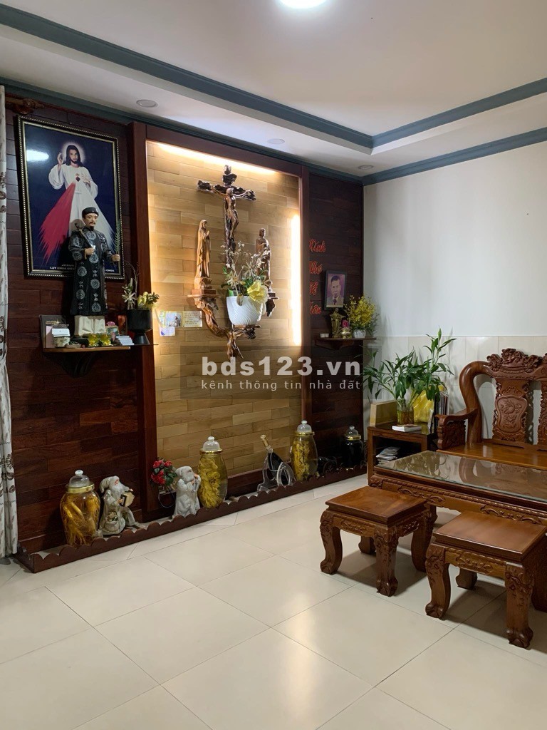 Quá rẻ, hẻm xe hơi, ngay sát chợ Thủ Đức diện tích 85M, nhỉnh 3 tỷ