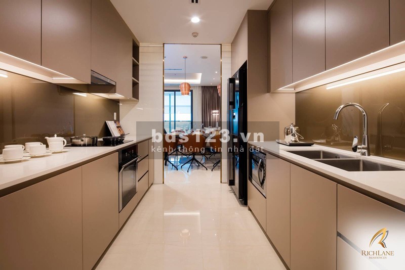 Bán Căn hộ 3PN view sông ngắm pháo hoa, thanh toán 2 tỷ 8 nhận nhà ngay. Vay hỗ trợ lãi 2 năm