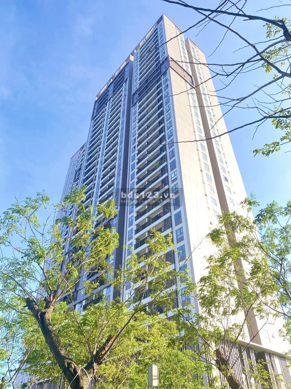 Easyland Opal Boulevard 2PN Tầng Trung Hướng Đông Bắc Hỗ Trợ Vay Bao Thuế Phí