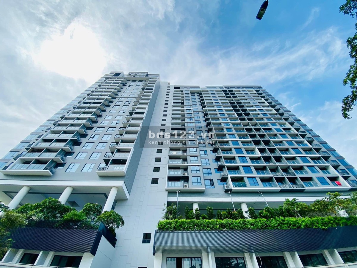 Bán Căn hộ 3PN view sông ngắm pháo hoa, thanh toán 2 tỷ 8 nhận nhà ngay. Vay hỗ trợ lãi 2 năm