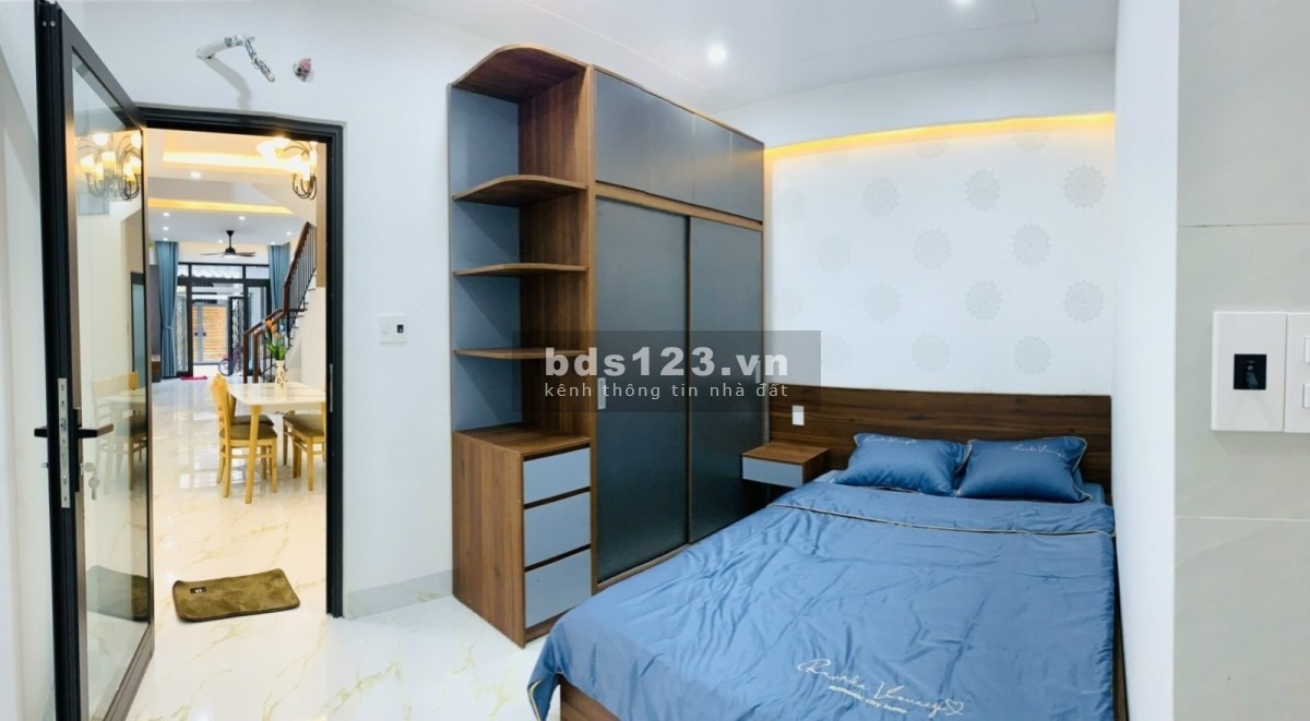 Bán nhà 2 tầng diện tích 70m2, gần ĐH Sư Phạm, nhỉnh 2 tỷ