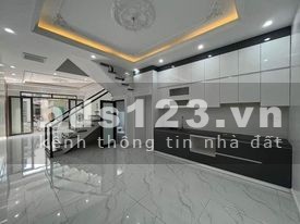 Chính chủ gửi bán căn 3 tầng tại Lãm Hà - Quận Kiến An, Chân cầu Niệm 1