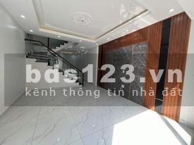 Chính chủ gửi bán căn 3 tầng tại Lãm Hà - Quận Kiến An, Chân cầu Niệm 1
