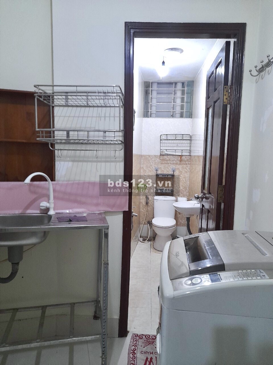 Cho thuê căn hộ 45m2 tại Phan Đăng Lưu, q.Phú Nhuận giá 6tr