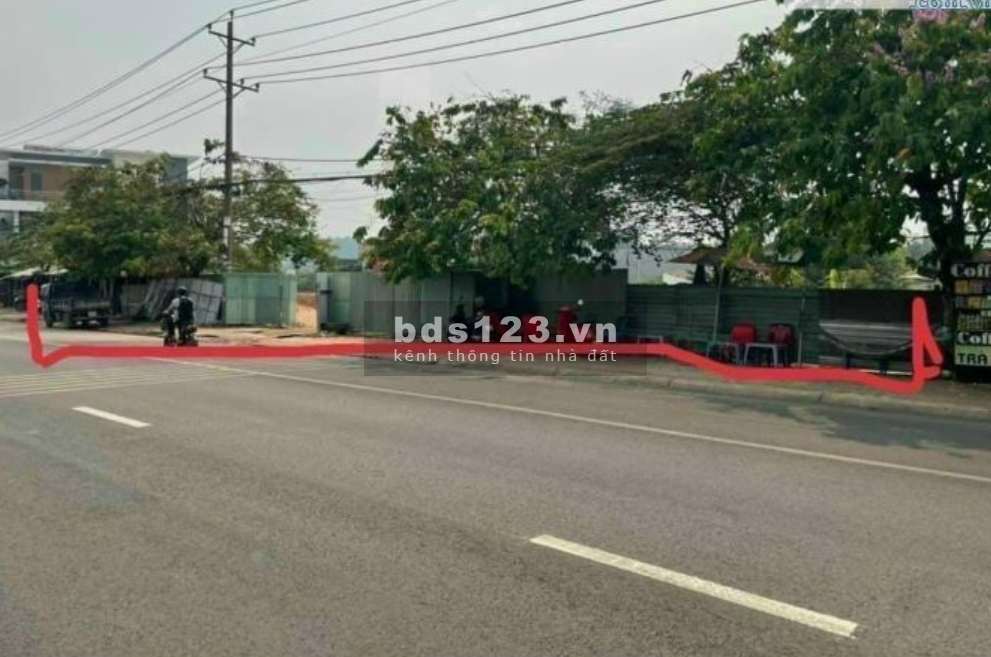 Cho thuê 200m2 đất mặt tiền Đại Lộ Bình Dương