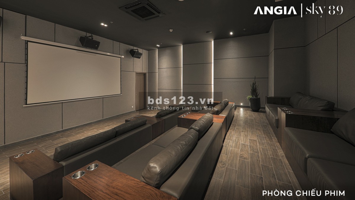 bên e cho thuê căn 2 Phòng ngủ 2 WC72m2 Sky89Tầng 28 view sông, hướng Đông