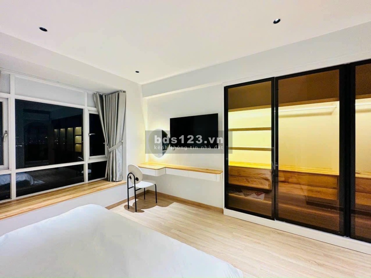 Căn hộ chung cư Newton Trương Quốc Dung, Phú Nhuận: 100m2, 3 phòng ngủ, 23 triệu