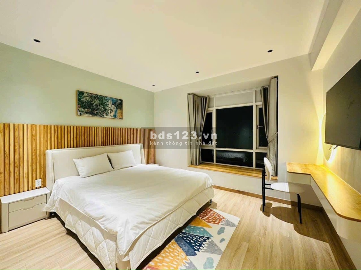 Căn hộ chung cư Newton Trương Quốc Dung, Phú Nhuận: 100m2, 3 phòng ngủ, 23 triệu