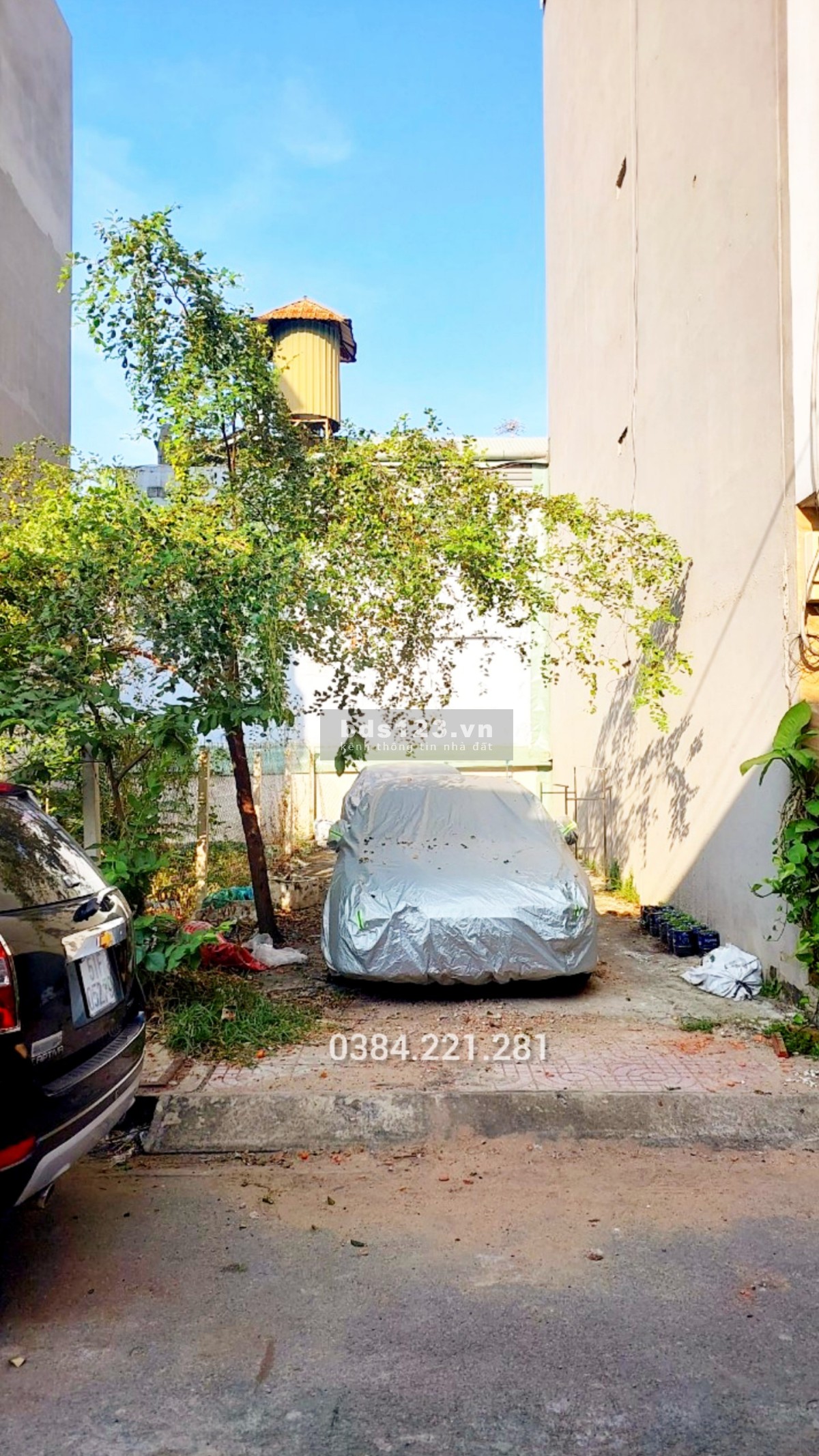 Diện tích 5X15M sát QL13, đối diện Aeon Bình Dương. Gía 2ty450.