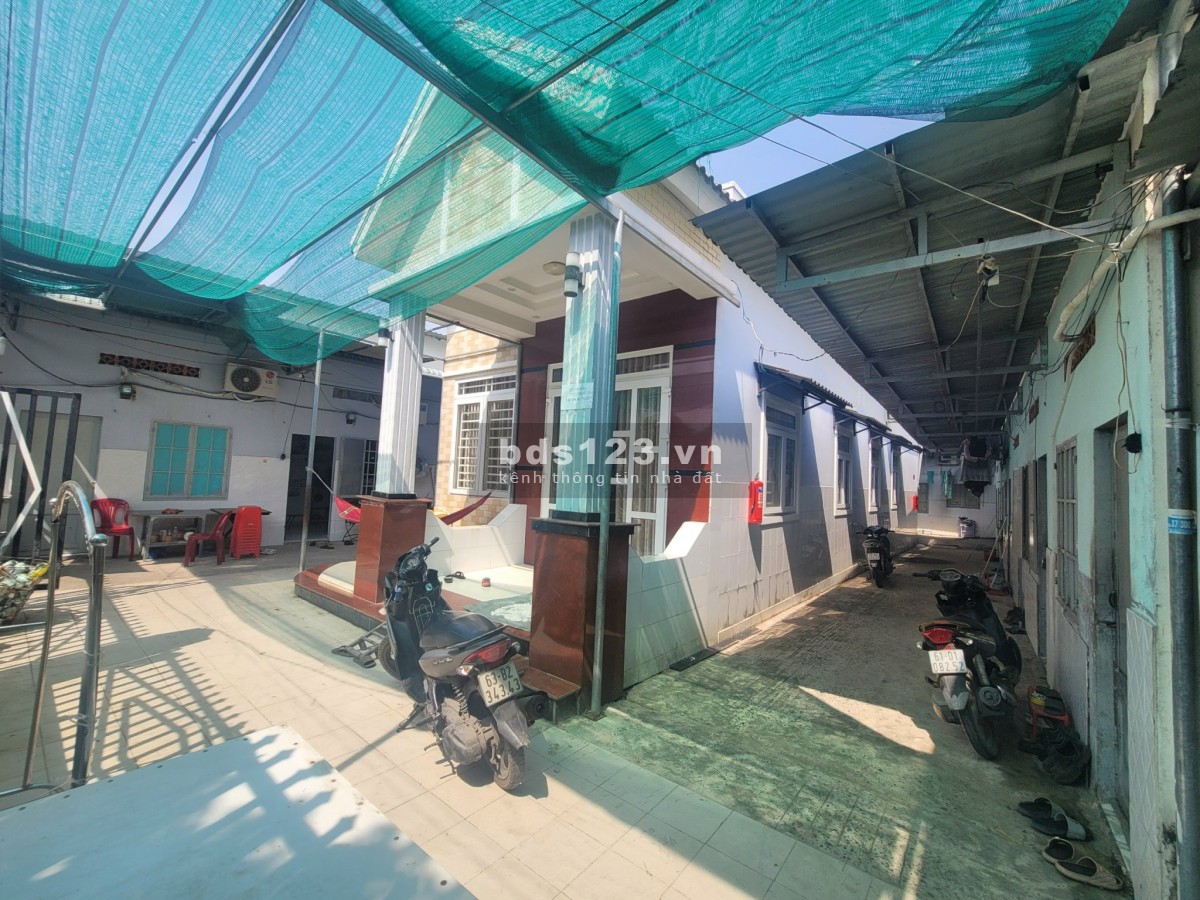Bán khu nhà hẻm xe hơi đường số 3 đang cho thuê 65 triệu phú hợp xây CHDV