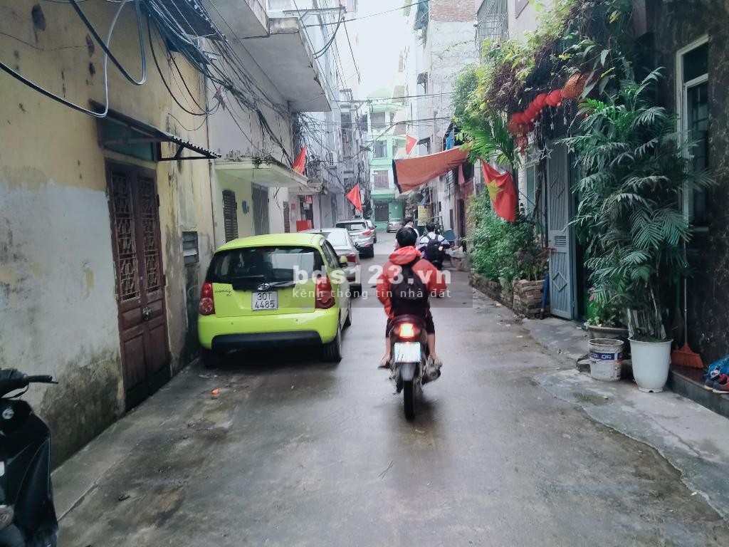 Bán nhà đất 5 tầng, mặt tiền 5m ở Quang Trung - Hà Đông