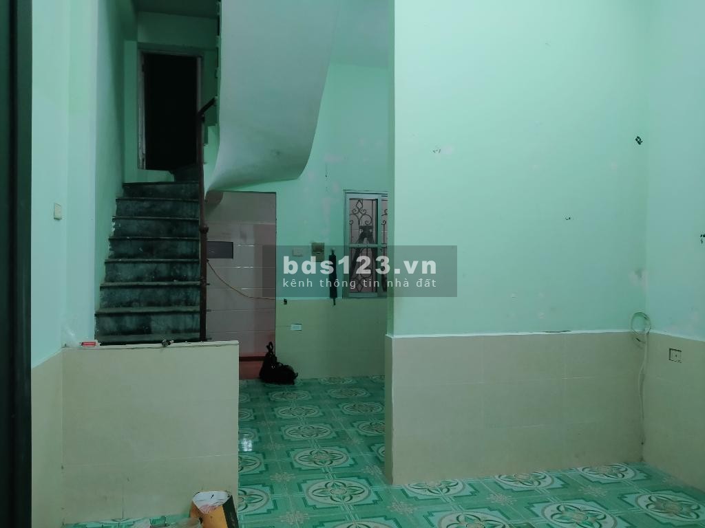 Bán nhà lô góc, gần nhà văn hóa Vạn Phúc