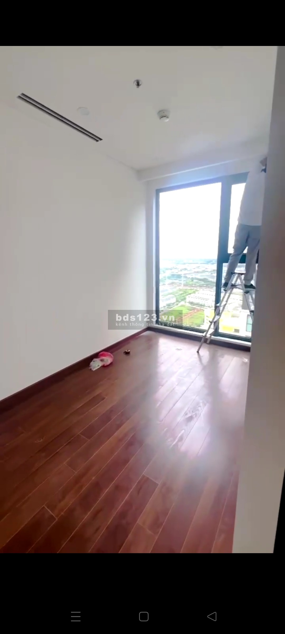 Vinhomes Smart City bán căn Masteri 2pn2wc, 64m2. Giá 4.35 tỷ BP. MPDV 3 năm, slot ô tô để dưới hầm