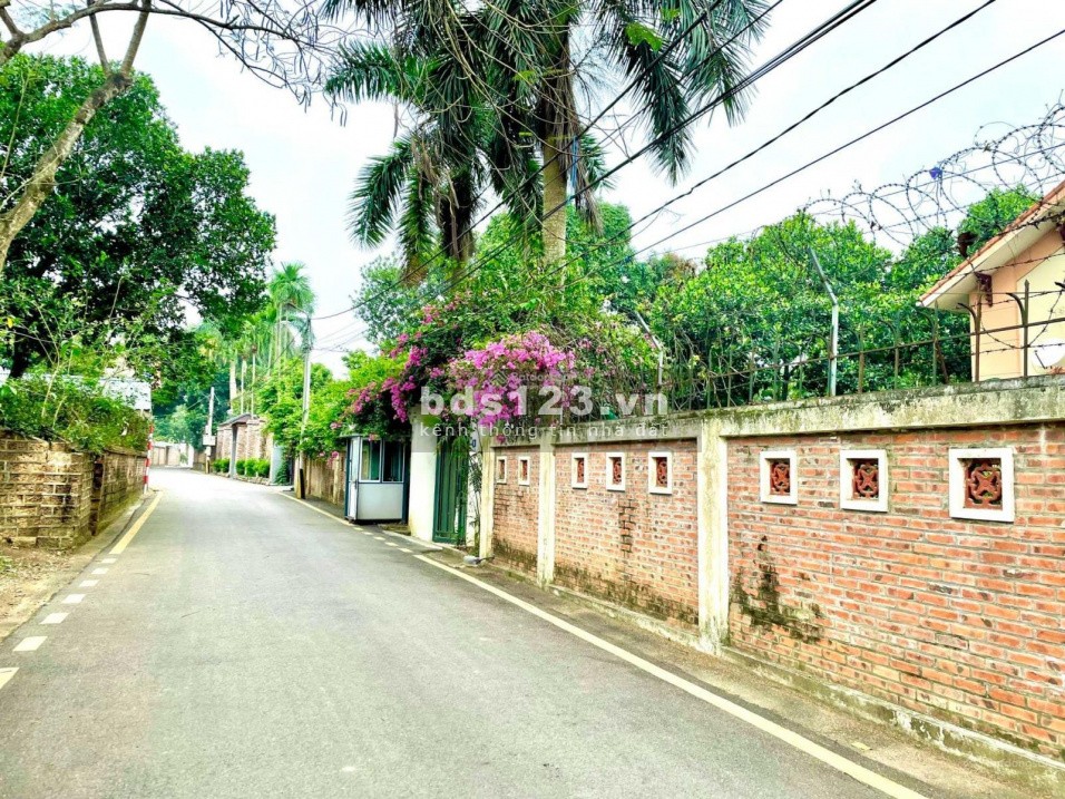 Hơn 4 tỷ 120m2 tái định cư Bình Yên đường rộng 7,5m vỉa hè 4m khu Hoà Lạc gần đại học FPT