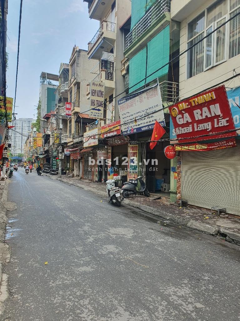 Bán nhà mặt phố kinh doanh Phúc La, Hà Đông, mặt tiền 4m, 60m2.
