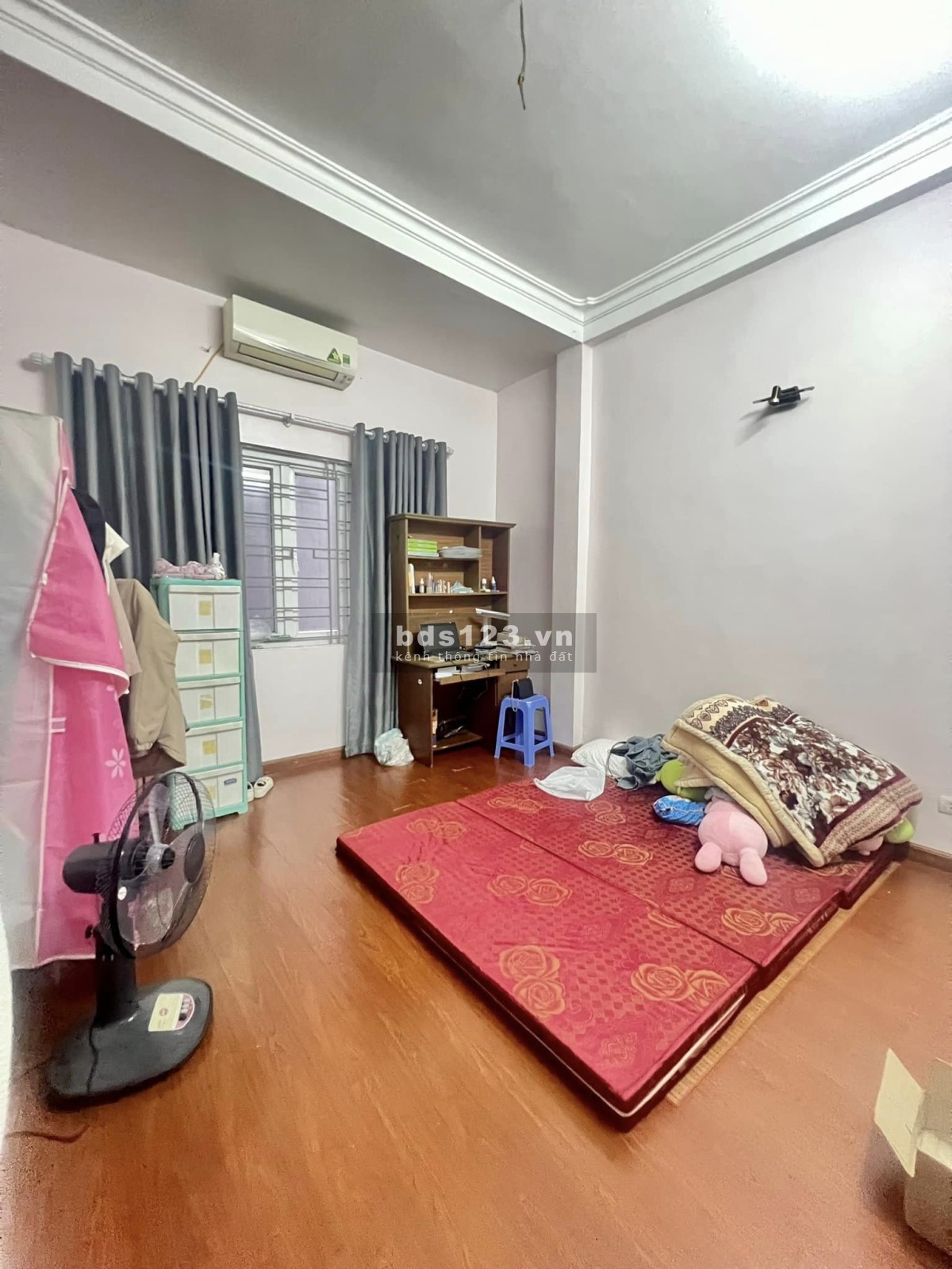 Bán nhà Cổ Nhuế diện tich 39M2 - 4 Tầng, nhà đẹp, gần phố, an ninh...