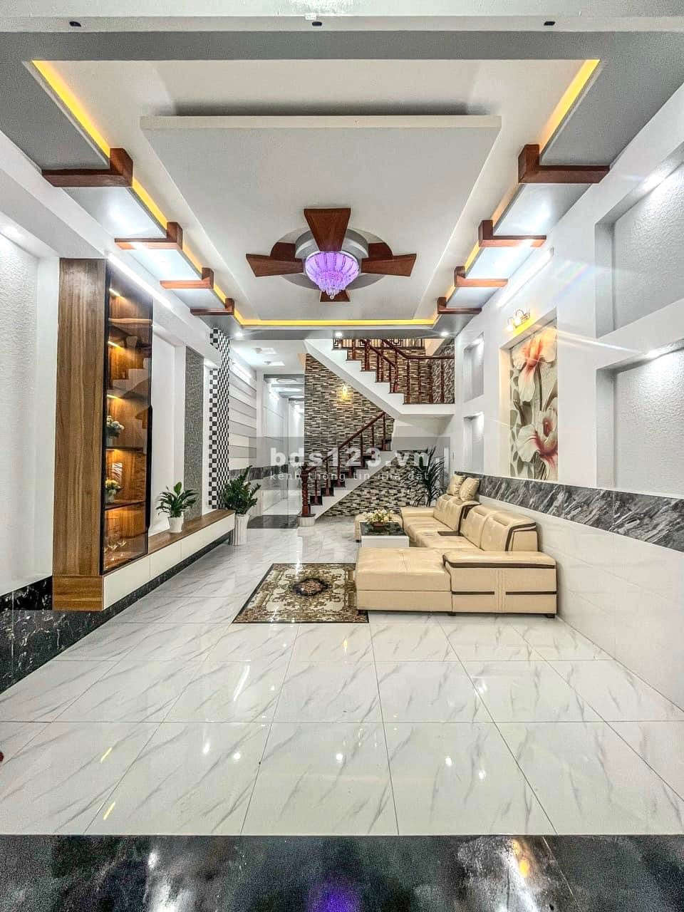 Nhà sổ hồng riêng Quốc Lộ 50 cầu Ông Thìn liên hệ 0898469638
