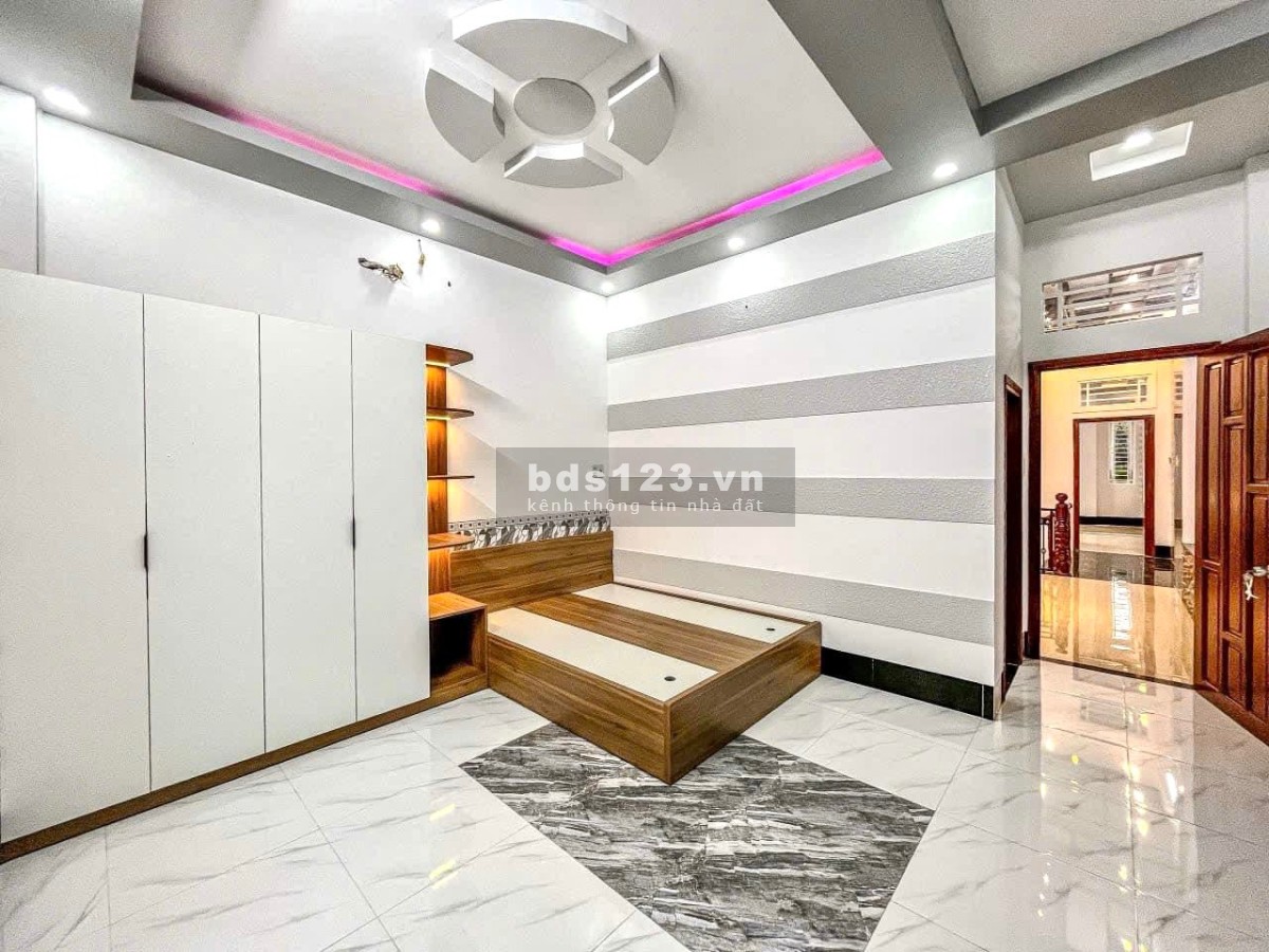 Nhà sổ hồng riêng Quốc Lộ 50 cầu Ông Thìn liên hệ 0898469638
