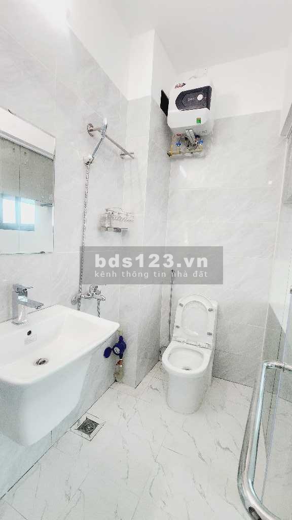 Bán nhà đất ở Phố Bà Triệu - Hà Cầu - Hà Đông, 60m2, 7 tầng, dòng tiền 9 triệu/ tháng