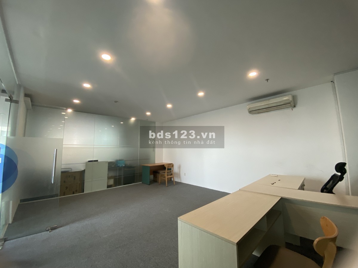 Văn phòng cho thuê đường Hồ Văn Huê, Phú Nhuận 55m2 giá thuê 16.00 triệu
