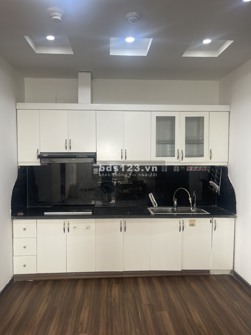 Bán căn góc 2pn, 73m2 Chung cư ct12 Văn Phú, Hà Đông, giá 2,79 tỷ, đủ nội thất, Lh 0903222591