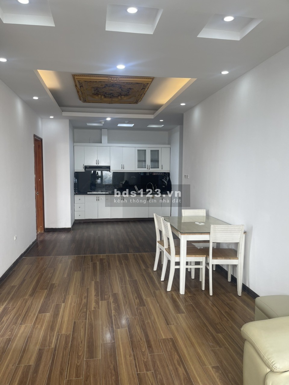 Bán căn góc 2pn, 73m2 Chung cư ct12 Văn Phú, Hà Đông, giá 2,79 tỷ, đủ nội thất, Lh 0903222591
