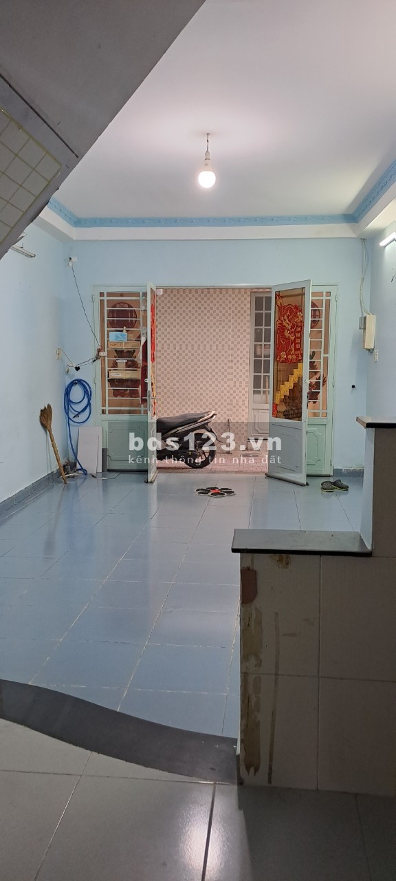 Bán nhà HXH Lũy Bán Bích không quy hoạch, lộ giới, 2 tầng ngang 4m, 38m2, nhỉnh 3 tỷ