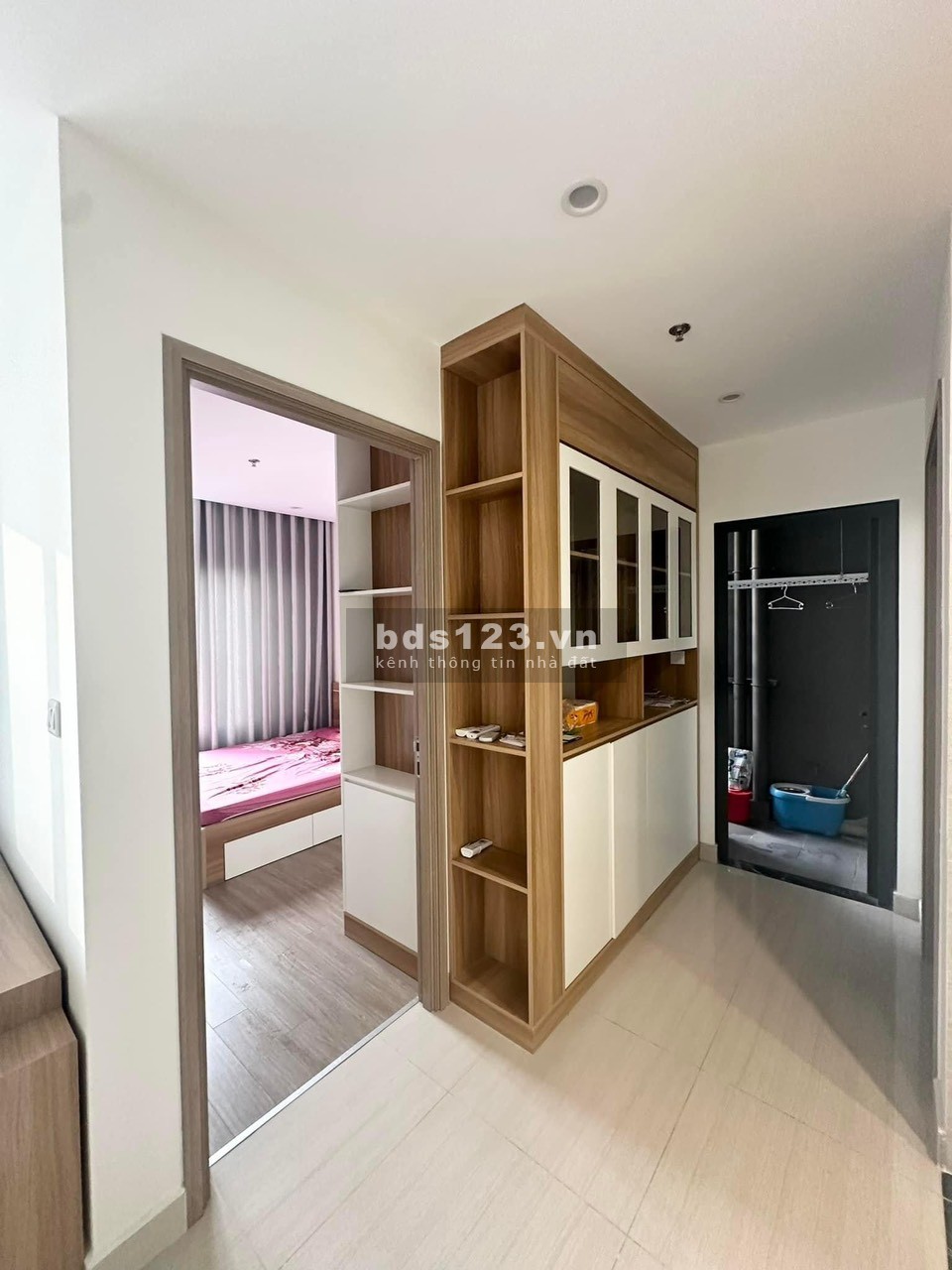 Vinhomes Ocean Park, Bán gấp căn hộ 2N, 1WC, 2 tỷ bao phí, full đồ