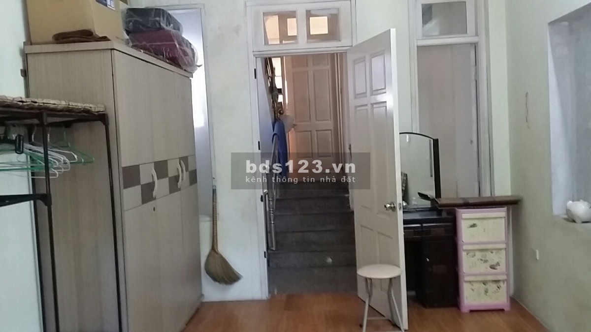 Cho 2 nữ sinh viên thuê phòng 20m2 và 30m2 tại ngõ 210 Hoàng Quốc Việt