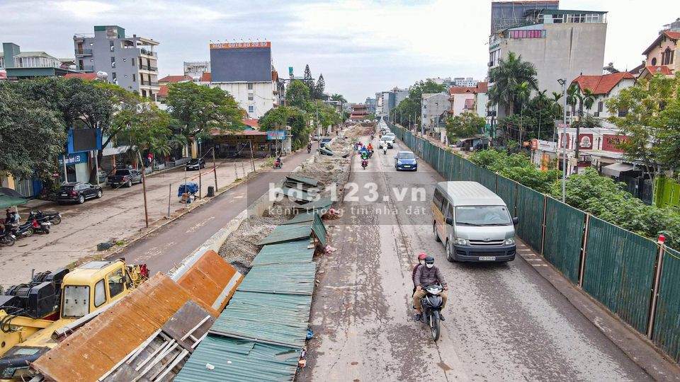 Bán nhà trong ngõ 116 Âu Cơ. Nhà 5 tầng, diện tích 39m. Giá 5.x tỷ
