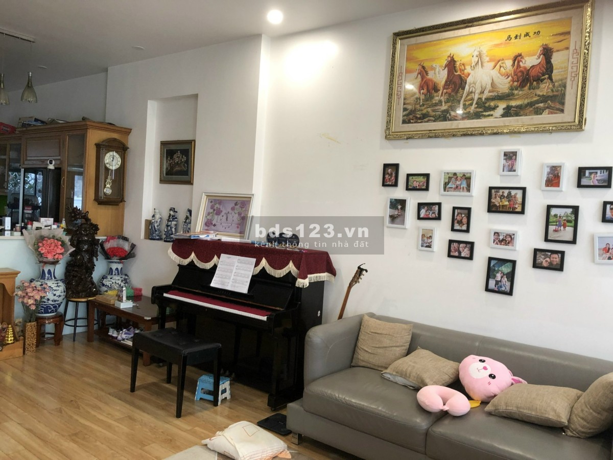 Cần bán gấp biệt thự Villa Park, 8x17 1 trệt 2 lầu Full nội thất, sổ hồng cá nhân, giá chỉ 18 tỷ TL