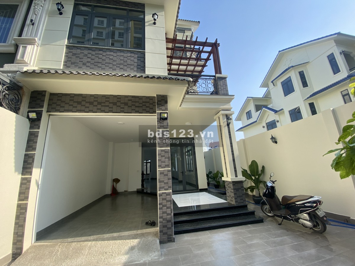 Cho thuê biệt thự KDC Điền Phúc Thành 1 trệt 2 lầu 8x25 4PN - 4WC, giá chỉ 25tr/tháng nhận nhà ngay