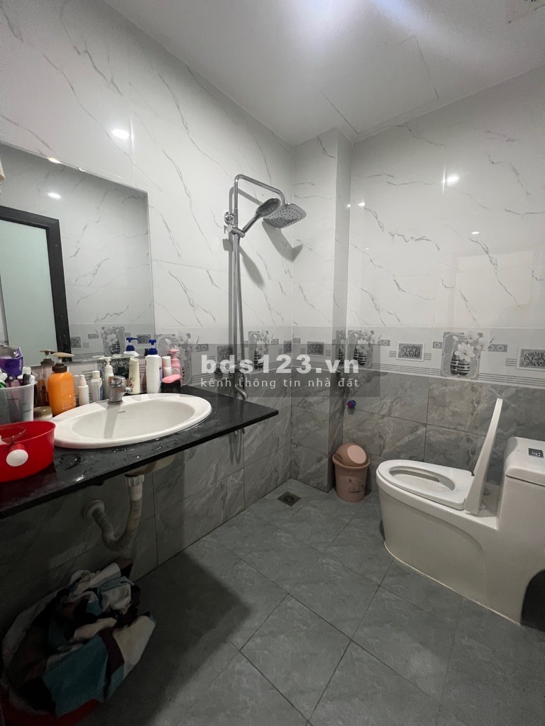 Nhà mới đẹp Khâm Thiên, nội thất xịn xò, diện tích 30m2, 4 tầng, giá nhỉnh 4 tỷ