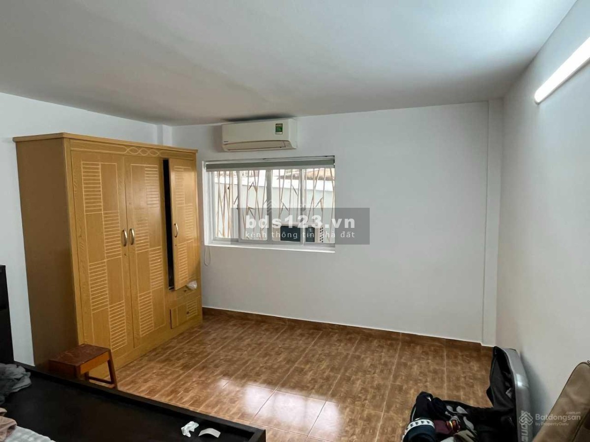 Bán căn nhà hẻm xe hơi cực đẹp, vị trí vàng, sầm uất nhất Quận 1