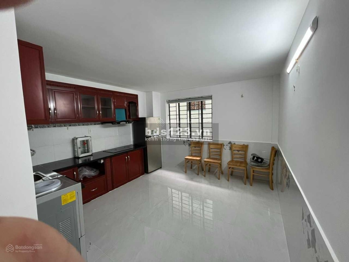 Bán căn nhà hẻm xe hơi cực đẹp, vị trí vàng, sầm uất nhất Quận 1