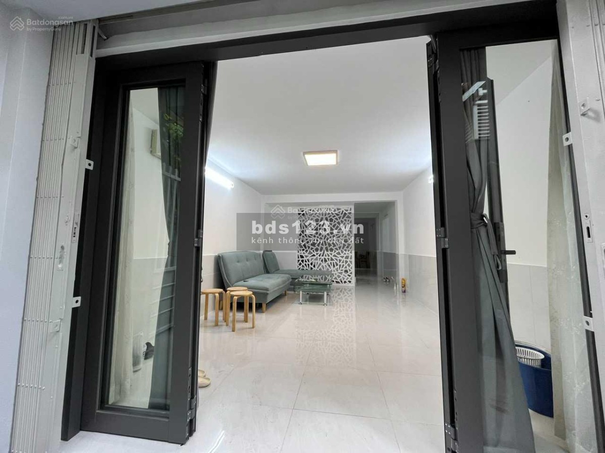 Bán căn nhà hẻm xe hơi cực đẹp, vị trí vàng, sầm uất nhất Quận 1