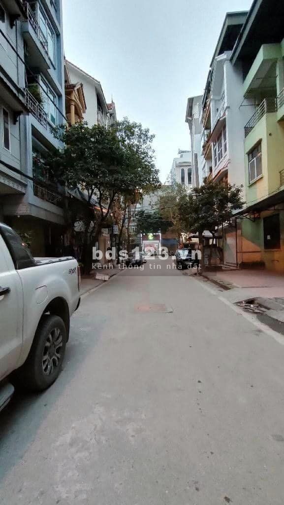 Chính chủ cần bán gấp nhà Phương Mai Lexus đỏ cửa, diện tích 38M2 – 4X ỷ