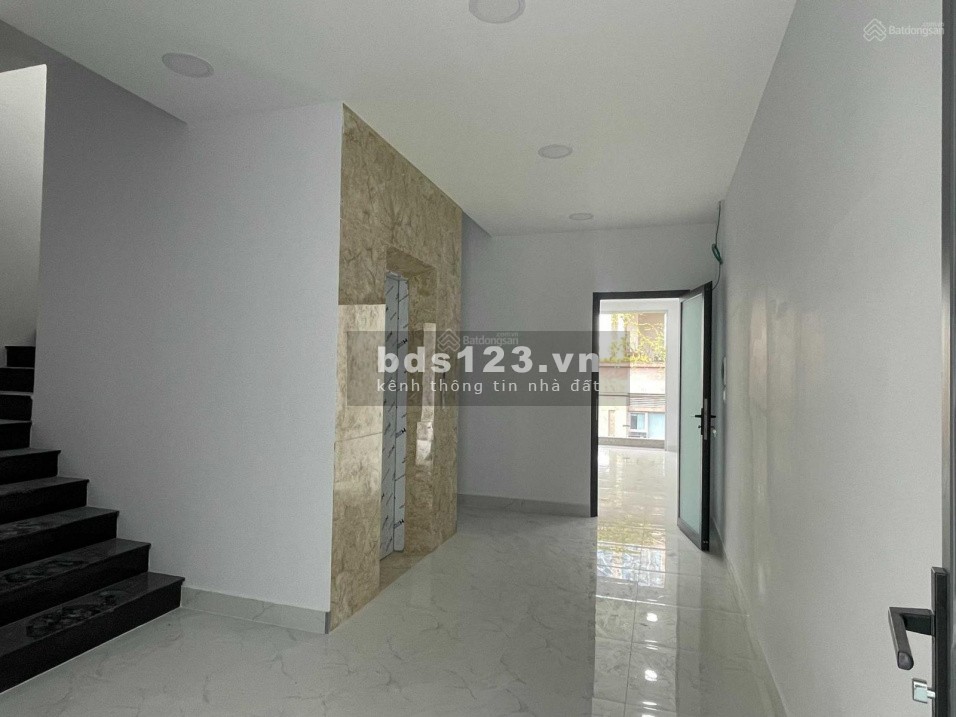 Cho thuê nhà phố tại khu SariTown, mặt tiền Số 66 đường B2, đô thị Sala, Quận 2