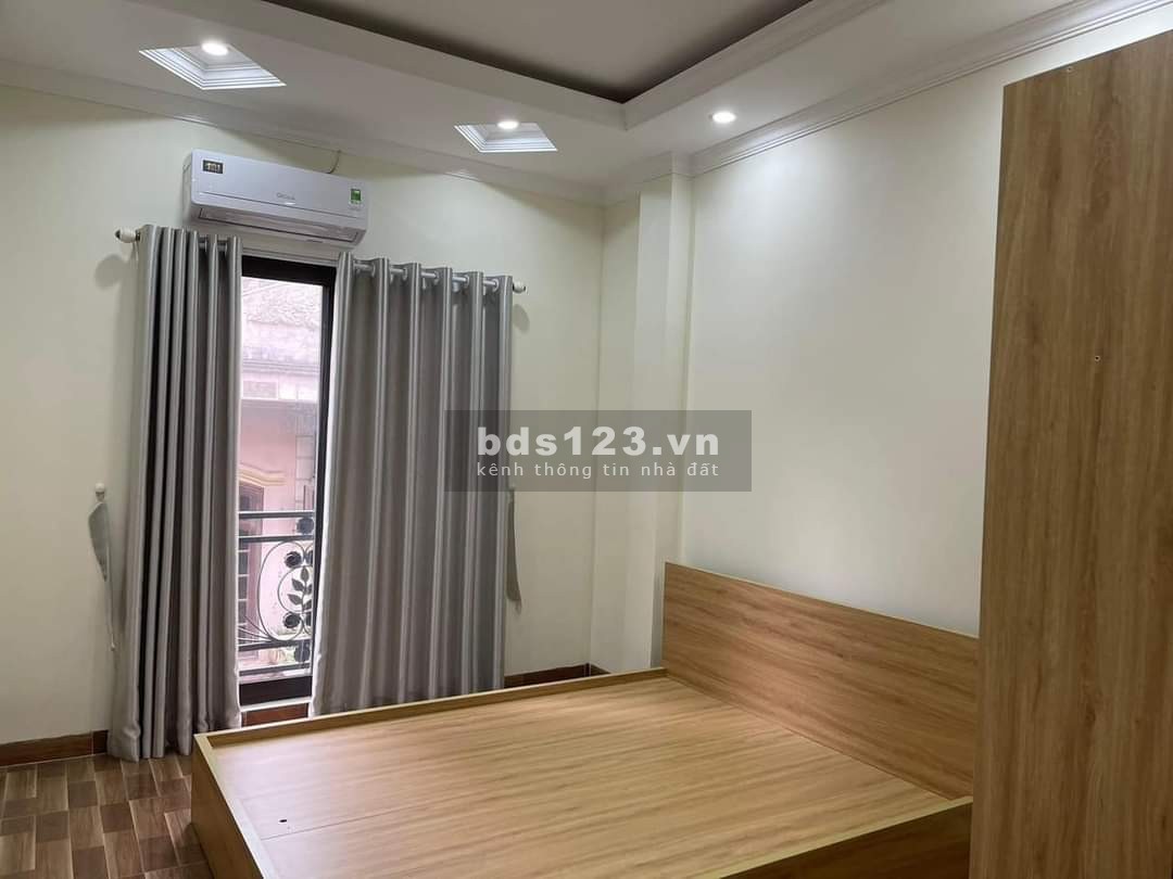 Bán Nhà, Nhà 5 tầng ô tô cách mặt phố 30m giá nhỉnh 6 tỷ