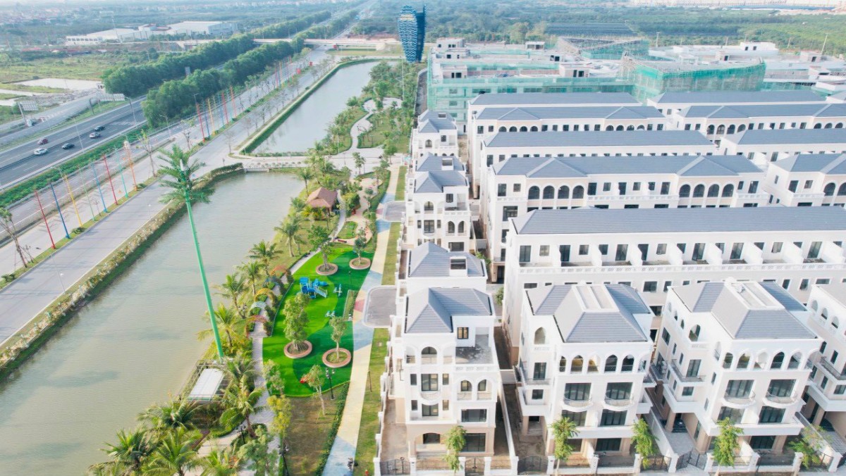 Duy nhất căn tứ lập 120m2 Đông Nam Vinhomes Ocean Park 2 Gần vườn hoa 13tỷ
