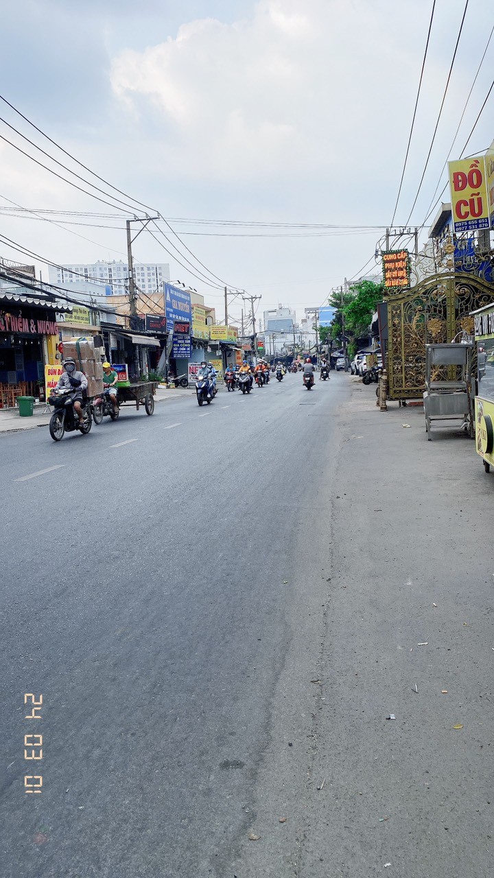 Cho thuê MTKD Bình Long quận Tân Phú diện tích 500m2 chỉ 40 triệu thương lượng chính chủ