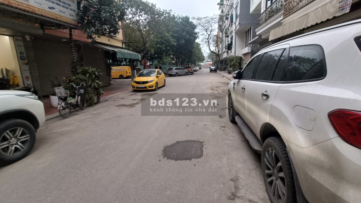 Bán nhà 6 tầng Phú ô tô tránh nhau sổ đỏ chính chủ, nhỉnh 8 tỷ