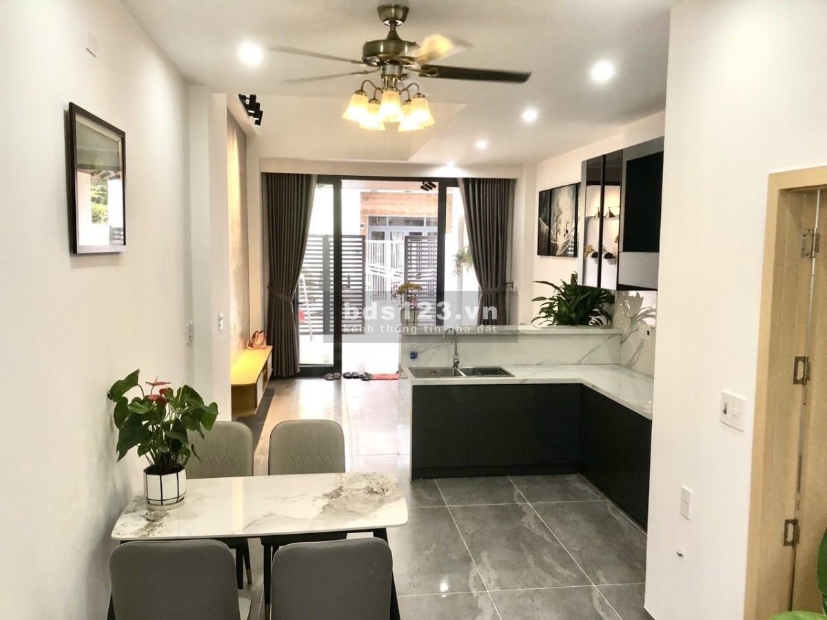 Cần bán gấp nhà mới xây-3tầng-Ngô Chân Lưu,Liên Chiểu-chỉ 3xx tỷ