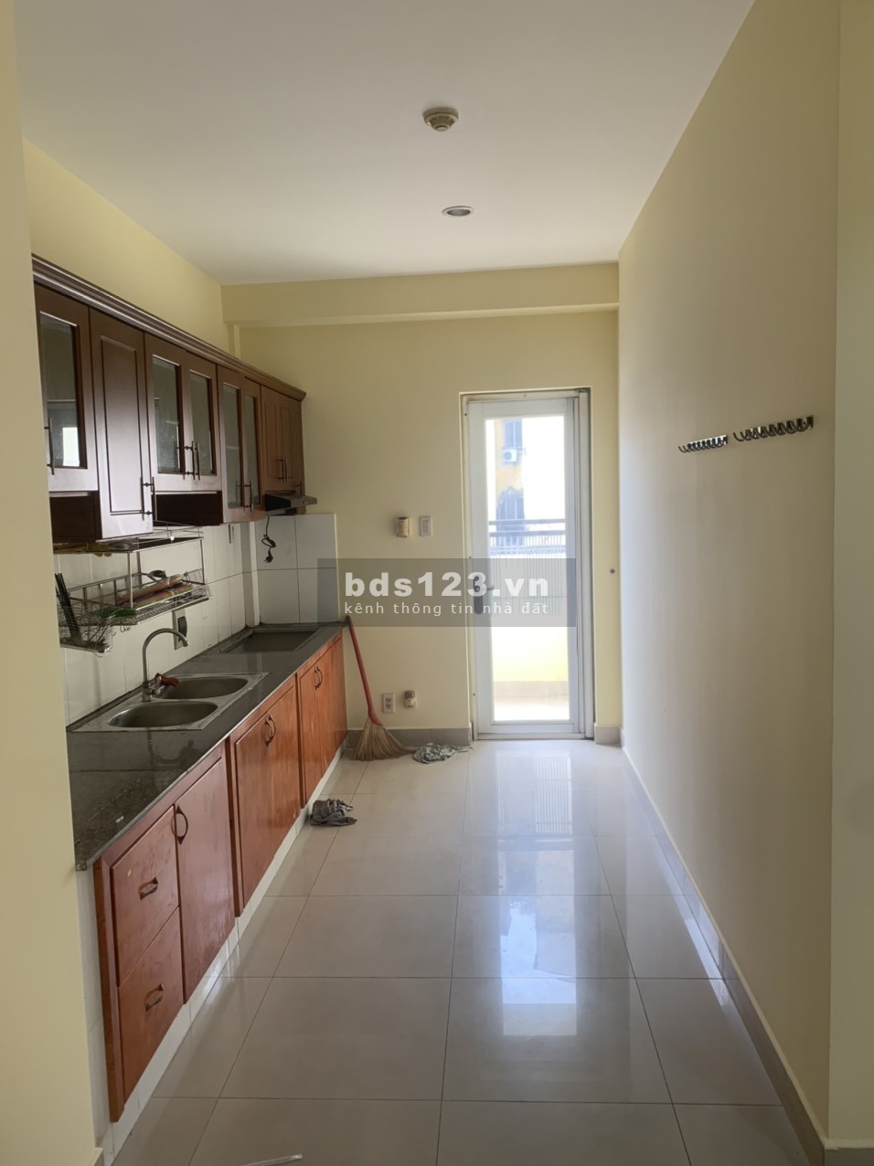 Chính chủ cần cho thuê căn hộ Sao Mai, 153 Lương Nhữ Học, Phường 11, Quận 5
