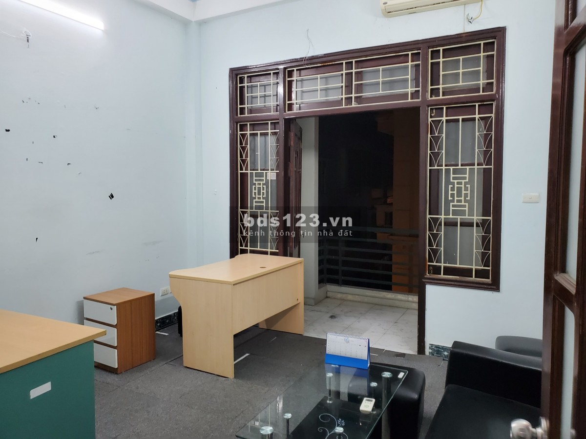 Văn phòng trọn gói 20m2 giá 3 triệu Phạm Tuấn Tài - Cầu Giấy