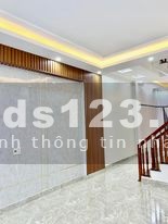 Cần bán căn nhà 3 tầng gần Trung Tâm Hành Chính Quận Kiến An
